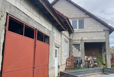Casa de vanzare in sat Unciuc Comuna Rau de Mori 7 km de Hateg Casa de vanzare in sat Unciuc Comuna Rau de Mori 7 km de Hateg - 6