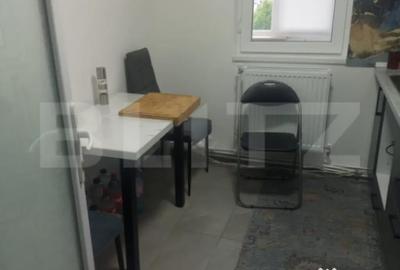 Apartament cu 3 camere decomandat în Central - 8