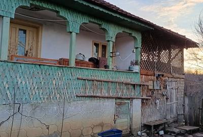 Casă cu 4 camere în Nucșoara de Jos - 6