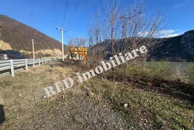 RED Imobiliare Teren intravilan in Dubova, Clisura Dunarii Deschidere la Dunare - 6