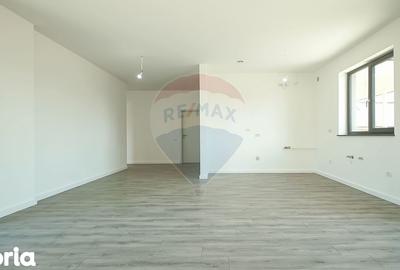 Casă cu 5 camere cu Teren 657 Mp în Florilor - 10