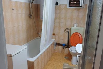 Casă cu 2 camere cu Teren 3150 Mp în Șanovița - 3