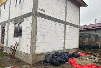 Casă cu 4 camere cu Teren 255 Mp în Central - 5