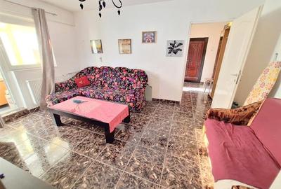 Apartament 2 camere, zona Narcisa - 10