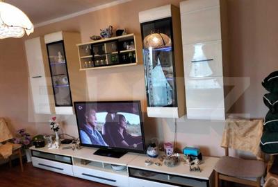 Apartament 2 camere, zona Micro14 , cu acoperi? ?i balcon - 2