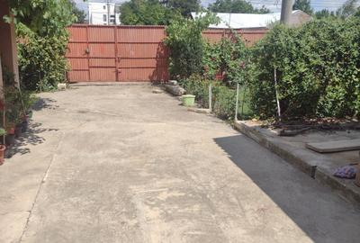 Tunari, central, casa 4 camere - 17