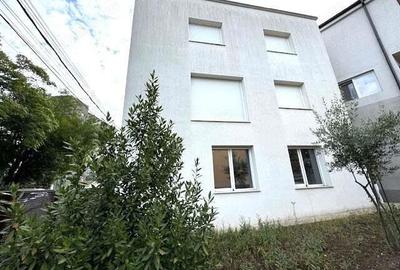 Vila+Spatiu COMERCIAL in Centrul orasului - 3