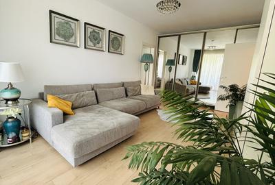 Apartament cu 3 camere semidecomandat în Chitila