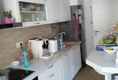 Apartament cu 2 camere semidecomandat în Schei - 1