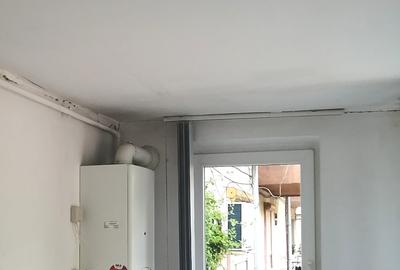 De vanzare în zona Bucovina apartament cu 3 camere, la parter, comision 0 - 4