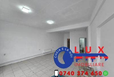 Spațiu comercial, de 40 mp, în E3 - 6