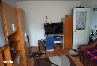 Apartament cu 2 camere decomandat în Central - 8