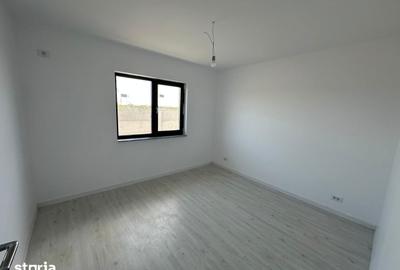Casă cu 4 camere cu Teren 400 Mp în Clinceni - 3