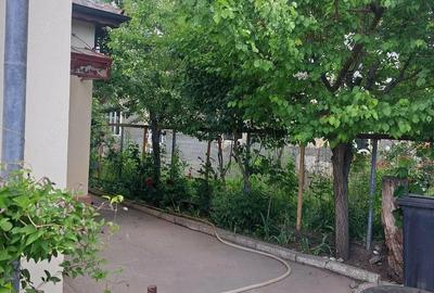 Casă cu 6 camere în Central - 1