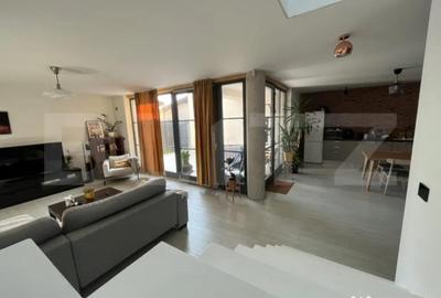 Casă cu 4 camere cu Teren 244 Mp în Dumbrăvița