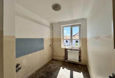 Apartament cu 2 camere semidecomandat în Central - 2