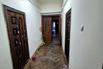 Apartament cu 4 camere decomandat în Calea Victoriei - 13