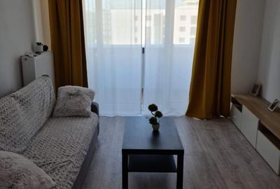 Apartament cu 2 camere decomandat, mobilat în Tractorul