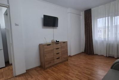 Garsonieră decomandată în Găvana - 6