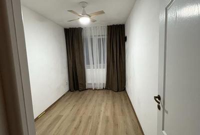 Apartament cu 3 camere semidecomandat în Tineretului - 2