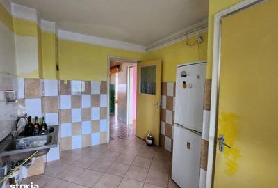 Apartament cu 3 camere decomandat în Republicii - 6