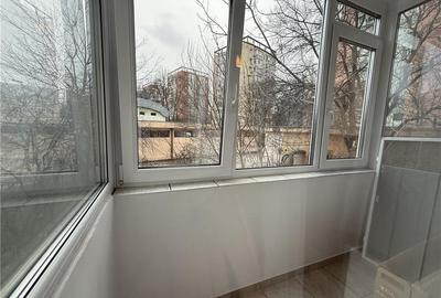 Apartament cu 2 camere semidecomandat, mobilat în Podu Roș - 9