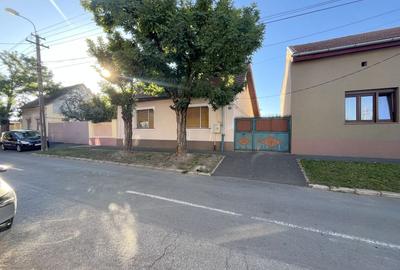 Casă individuală cu 3 camere cu Canalizare în Ronaț - 22