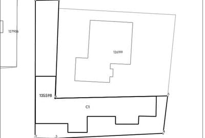 Casa 5 camere + Beci + Garaj 2 masini + Curte fata + Curte spate - Teren pe colt - 9