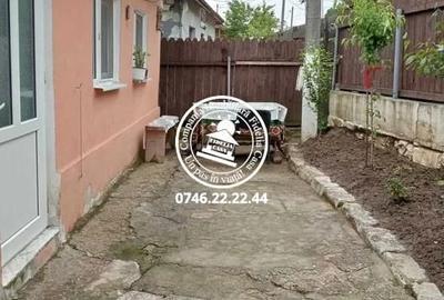 Casă cu 4 camere cu Teren 260 Mp în Central - 7