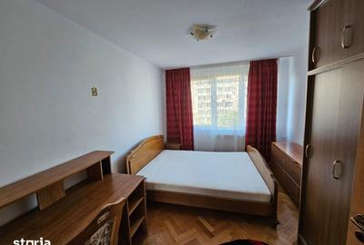 Apartament cu 3 camere decomandat în Centrul Civic - 3