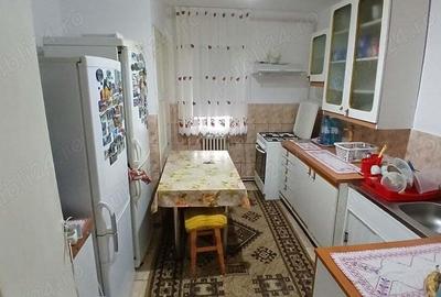 Apartament cu 4 camere decomandat, mobilat în Caransebeș - 4