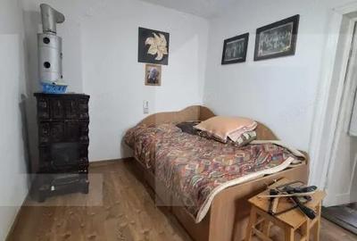 Casă cu Teren 158 Mp în Central - 1