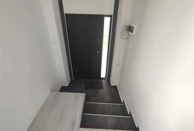 Vanzare garsoniera renovata 2025, in Vila, Mantuleasa - 2