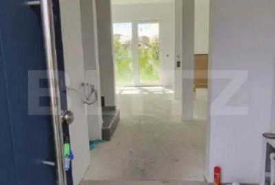 Casă cu 4 camere cu Teren 178 Mp în Central - 11