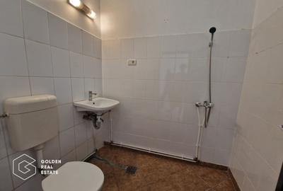 Spațiu comercial, de 36 mp, în Central - 3