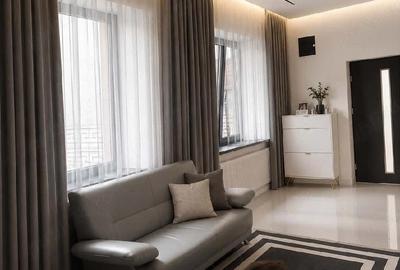 Casă cu 2 camere cu Teren 500 Mp în Central - 1