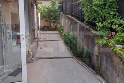 Casă cu 2 camere cu Canalizare în Schei - 2