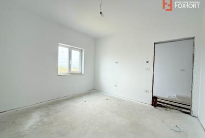 Duplex cu 4 camere cu Teren 292 Mp în Săcălaz - 12