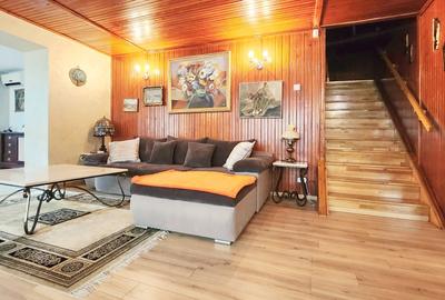 Casă individuală cu 5 camere cu Canalizare în Central - 10
