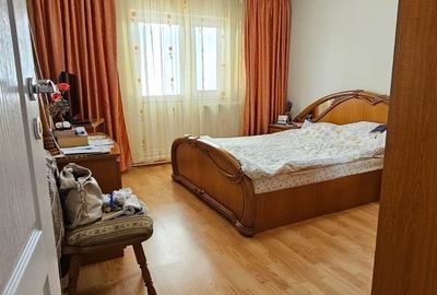 Apartament cu 3 camere decomandat în Lunca Cetățuii - 2