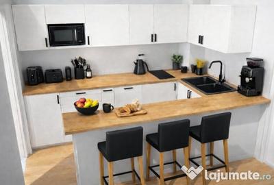 Casă cu 7 camere cu Teren 227 Mp în Poiana - 5