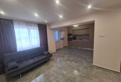 Apartament cu 4 camere decomandat în Aurel Vlaicu