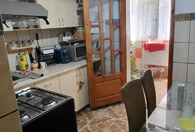 Vand apartament 3 camere - 10