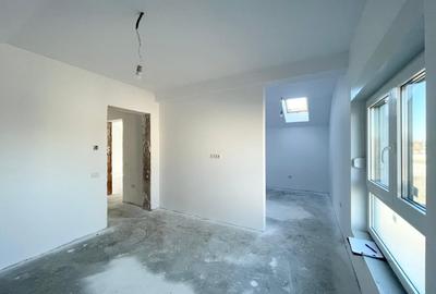 Duplex cu 4 camere cu Canalizare în Moșnița Veche - 8