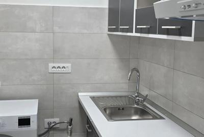 Garsonieră decomandată în Central - 7