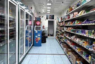 Piața Delfinului - Parter 50 mp / Spațiu Comercial / Vitrina Stradală - 3