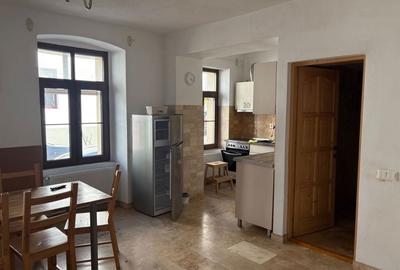 Apartament cu 2 camere decomandat în Exterior Vest - 2
