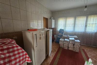 Vila spatioasa 6camere+garaj in centru Bolintin-Deal - 12
