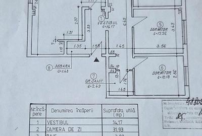 Apartament cu 4 camere decomandat în Micro 3 - 8