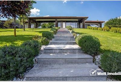 Vila de lux| piscina exterioara |Teren 3730 mp| Rediu